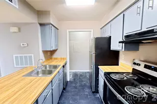 11139 Harrowfield Rd, Charlotte, NC 28226 - Photo 4