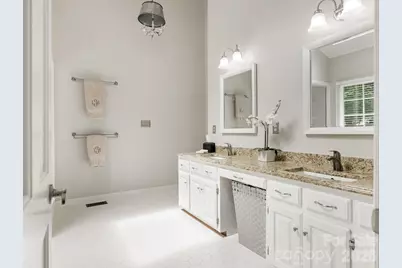 9627 Penshurst Trace, Charlotte, NC 28210 - Photo 20