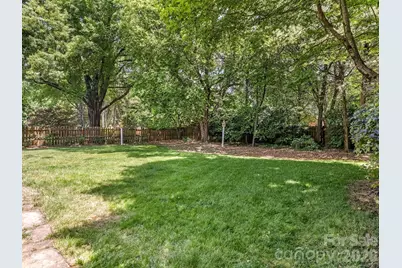 9627 Penshurst Trace, Charlotte, NC 28210 - Photo 26