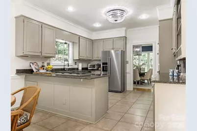 9627 Penshurst Trace, Charlotte, NC 28210 - Photo 12