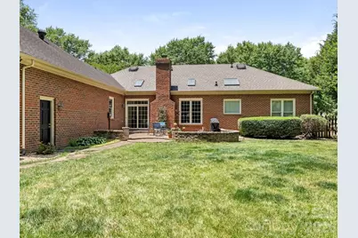 9627 Penshurst Trace, Charlotte, NC 28210 - Photo 30