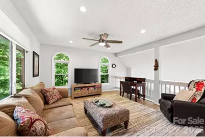 450 Elk Mountain Scenic Highway, Asheville, NC 28804 - Photo 18