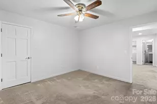 2001 Colony Hill Dr, Charlotte, NC 28214 - Photo 30