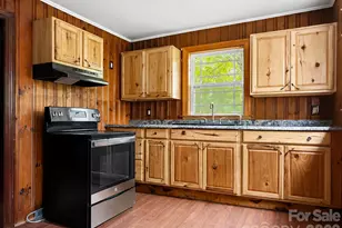 2346 Collettsville Rd, Lenoir, NC 28645 - Photo 8