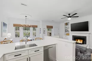 4613 Dabney Vigor Dr, Charlotte, NC 28209 - Photo 12