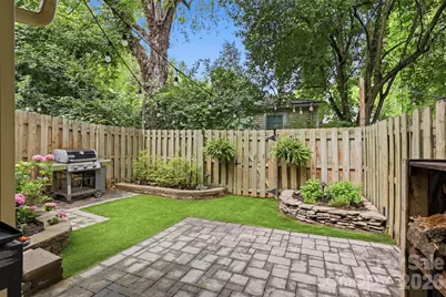 4613 Dabney Vigor Drive, Charlotte, NC 28209 - Photo 2