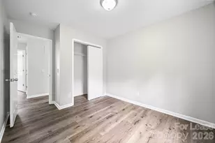 5194 Brooktree Dr, Charlotte, NC 28208 - Photo 16