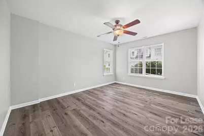 5194 Brooktree Drive, Charlotte, NC 28208 - Photo 4
