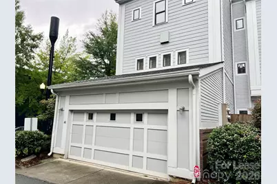 663 E 10th Street, Charlotte, NC 28202 - Photo 2