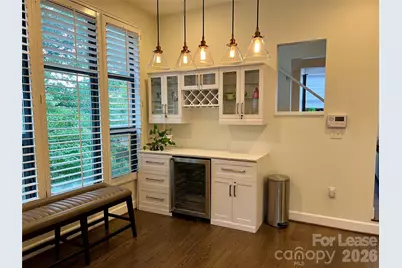 663 E 10th Street, Charlotte, NC 28202 - Photo 12