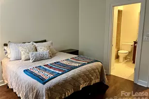 663 E 10th St, Charlotte, NC 28202 - Photo 22