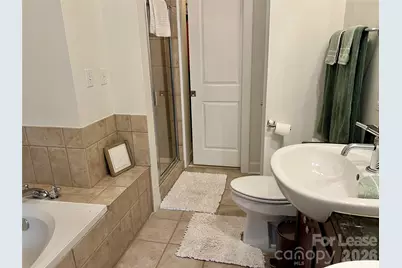 663 E 10th Street, Charlotte, NC 28202 - Photo 18
