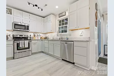 3304 Selwyn Farms Lane #3, Charlotte, NC 28209 - Photo 10