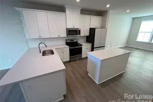 4730 Chastain Ave, Charlotte, NC 28217 - Photo 6