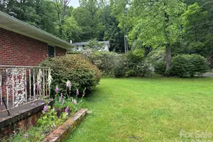 609 Valley Rd, Spruce Pine, NC 28777 - Photo 4
