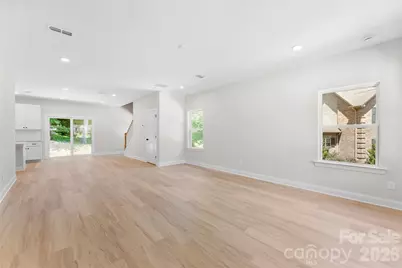 2100 Congress Court, Kannapolis, NC 28083 - Photo 6