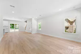 2100 Congress Ct, Kannapolis, NC 28083 - Photo 6
