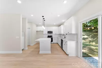 2100 Congress Court, Kannapolis, NC 28083 - Photo 12