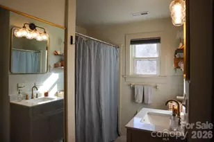 205 Old Fort Rd, Fairview, NC 28730 - Photo 28