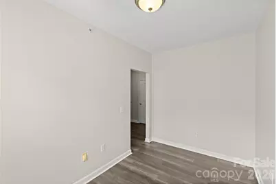 333 Westbend Drive, Charlotte, NC 28262 - Photo 8