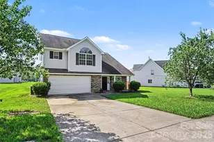3014 Blueberry Dr, Monroe, NC 28110 - Photo 2