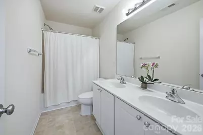 7143 Wandering Creek Drive, Charlotte, NC 28216 - Photo 30