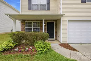7143 Wandering Creek Dr, Charlotte, NC 28216 - Photo 4