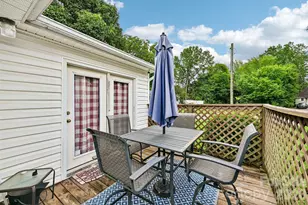 6042 Crape Myrtle Ln, Charlotte, NC 28216 - Photo 8