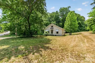 540 W Park Ave, Mooresville, NC 28115 - Photo 2