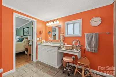 1604 Sugarfarm Road, Catawba, NC 28609 - Photo 24
