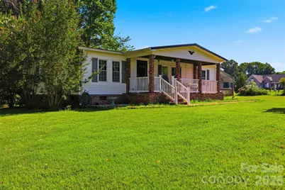 1604 Sugarfarm Road, Catawba, NC 28609 - Photo 4