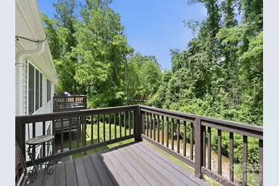 135 Ewarts Pond Road, Hendersonville, NC 28739 - Photo 20