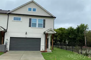 512 Main St, Pineville, NC 28134 - Photo 1