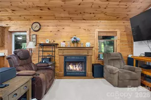 214 Harbor Ridge Dr, Connelly Springs, NC 28612 - Photo 12