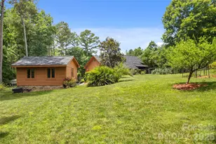 214 Harbor Ridge Dr, Connelly Springs, NC 28612 - Photo 38
