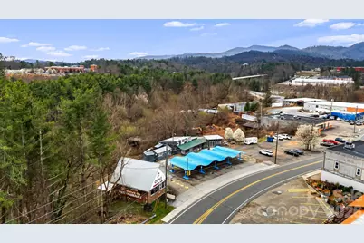 670 Oak Avenue, Spruce Pine, NC 28777 - Photo 42