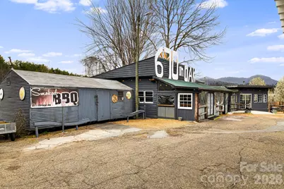 670 Oak Avenue, Spruce Pine, NC 28777 - Photo 40
