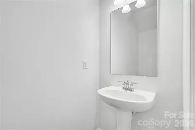 4035 Lawnview Drive, Charlotte, NC 28269 - Photo 14