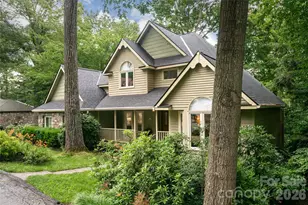 203 Coachmans Ct, Asheville, NC 28803 - Photo 2