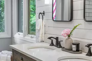 203 Coachmans Ct, Asheville, NC 28803 - Photo 28