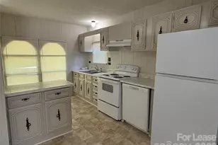 6143 Glenn Teague Rd, Charlotte, NC 28216 - Photo 4