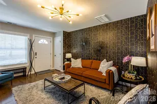 301 Jenna Clare Ln, Asheville, NC 28803 - Photo 4
