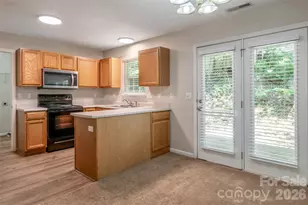 201 Birch Ln, Arden, NC 28704 - Photo 4