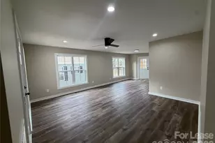 620 W Bell St, Statesville, NC 28677 - Photo 6