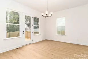 2501 Elon St, Charlotte, NC 28208 - Photo 10