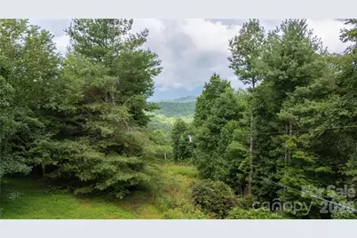 572 Blue Ridge Gem Stone Road, Spruce Pine, NC 28777 - Photo 2
