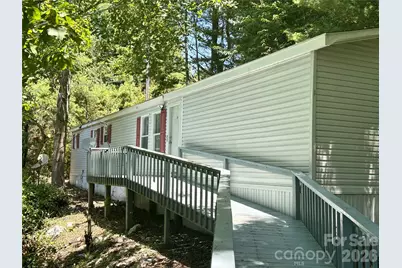 572 Blue Ridge Gem Stone Road, Spruce Pine, NC 28777 - Photo 22