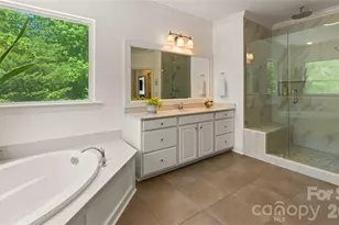 12835 Elkhorn Dr, Charlotte, NC 28278 - Photo 26