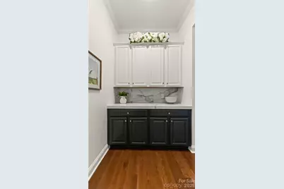 12835 Elkhorn Drive, Charlotte, NC 28278 - Photo 6