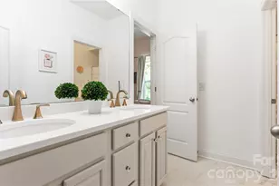 12835 Elkhorn Dr, Charlotte, NC 28278 - Photo 30